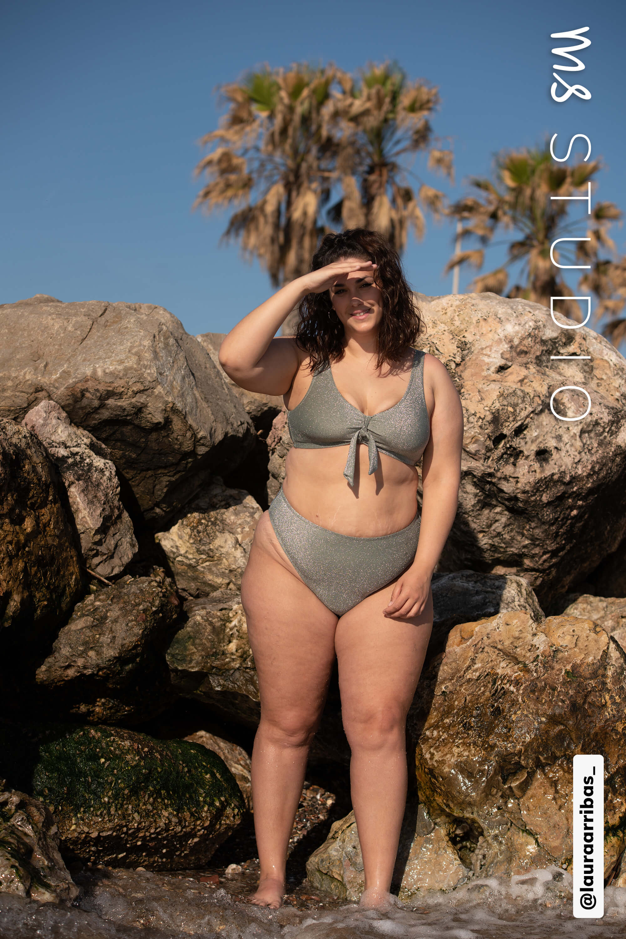 Bliksem Teken een foto Probleem Dames High waisted bikini broekje met glitter Licht khaki | MS Mode